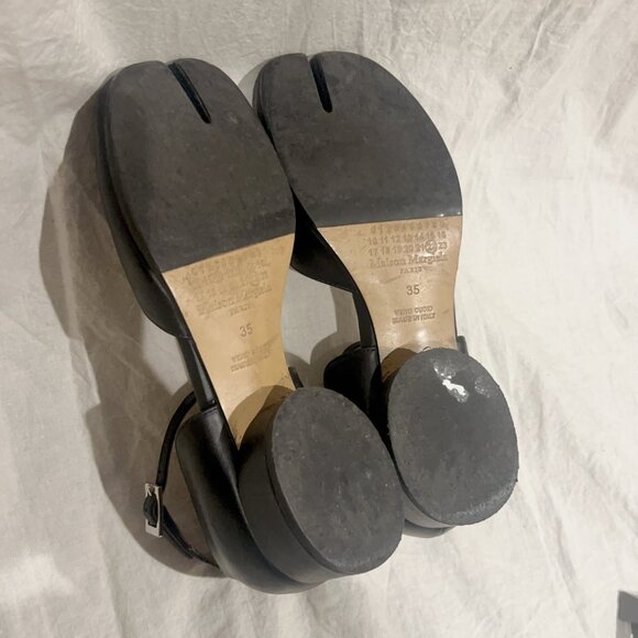MAISON MARGIELA Tabi Ankle Strap Sandals - Picture 7 of 10
